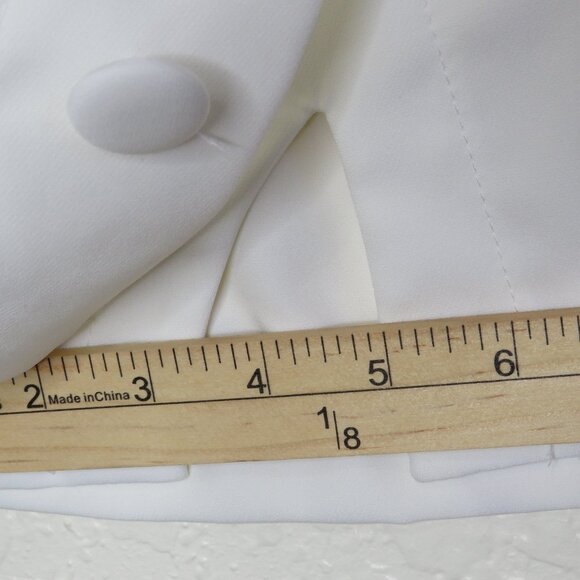 Boohoo* Women's Button Detail Backside Half Zip Wrap Front Ivory Skort~ Size 10 - Picture 12 of 13